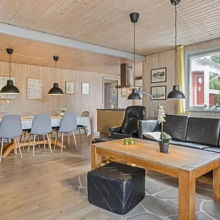 Vakantiehuis Gabriela - 1km From The Sea By Interhome Molby