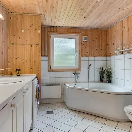 Gabriela - 1km From The Sea By Interhome *